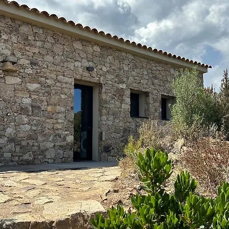 U Sognu -nature &sea View, Corsica, Architect וילה סארי סולנזארה